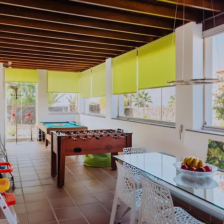 Marina Deluxe & Pool Willa Playa Blanca (Lanzarote)