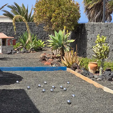 Marina Deluxe & Pool Villa Playa Blanca (Lanzarote)