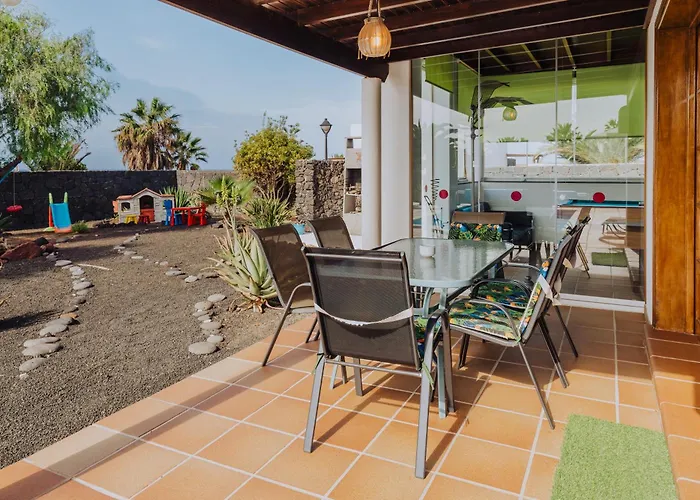 ヴィラ Marina Deluxe & Pool *