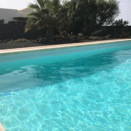 Marina Deluxe & Pool