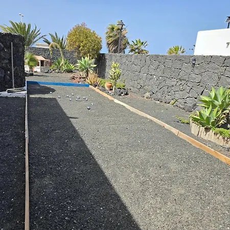 Vila Marina Deluxe & Pool *