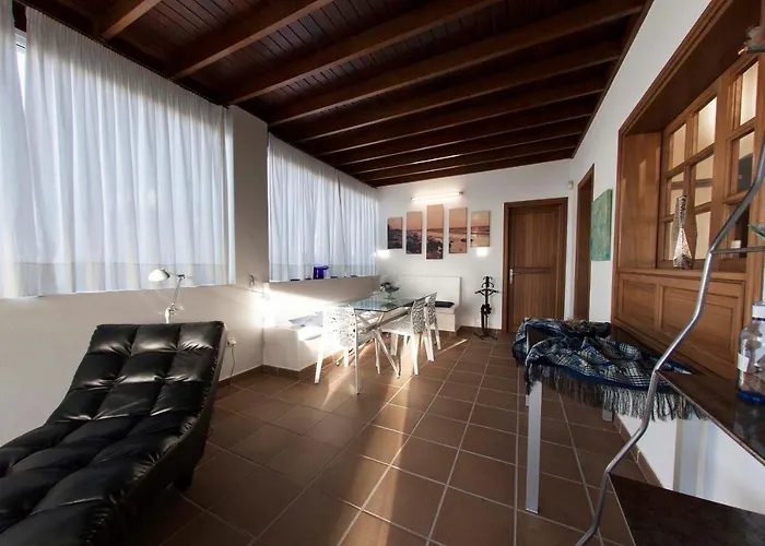 Marina Deluxe & Pool فيلة بلايا بلانكا