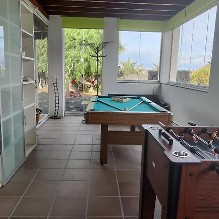 Marina Deluxe & Pool Вилла