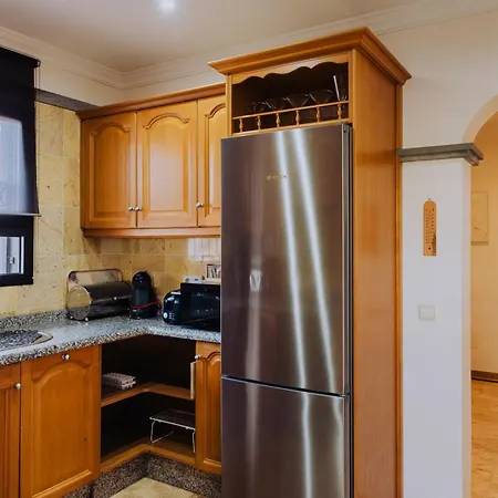 Villa Marina Deluxe & Pool *