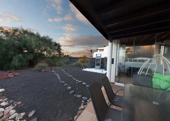 Marina Deluxe & Pool Βίλα