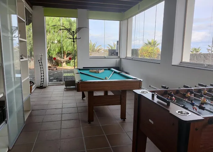 Βίλα Marina Deluxe & Pool *