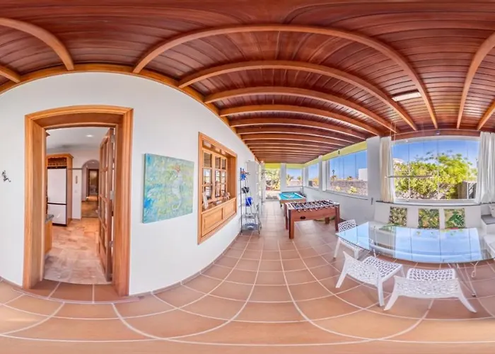 Marina Deluxe & Pool Βίλα *