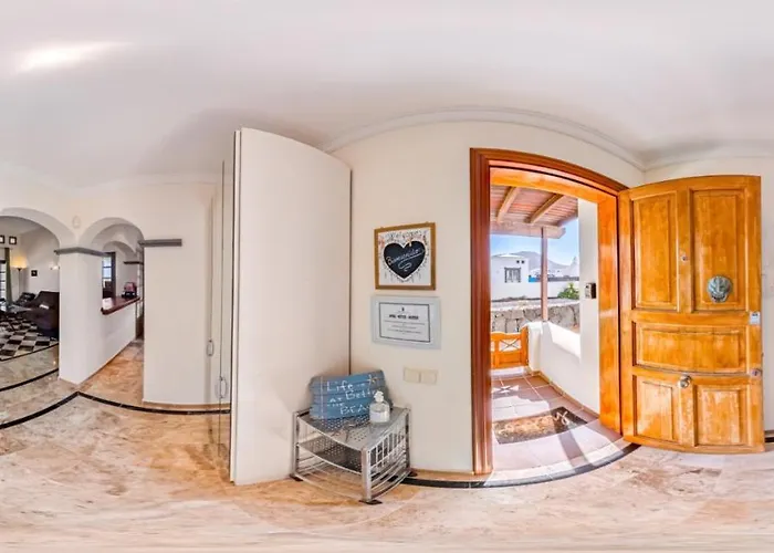 Marina Deluxe & Pool Βίλα