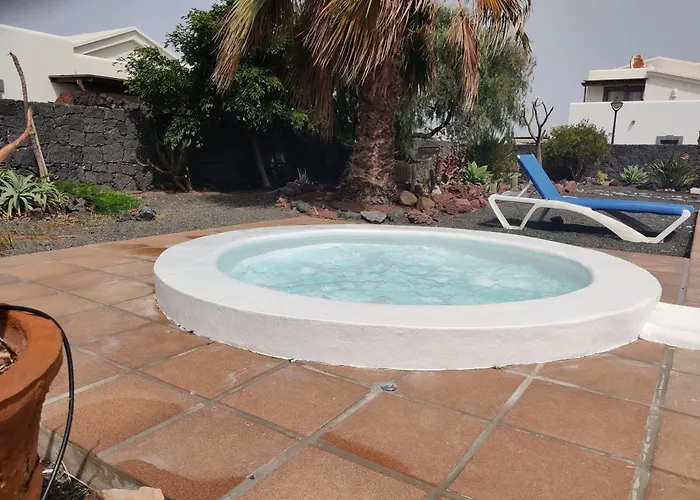 Marina Deluxe & Pool * Πλάγια Μπλάνκα