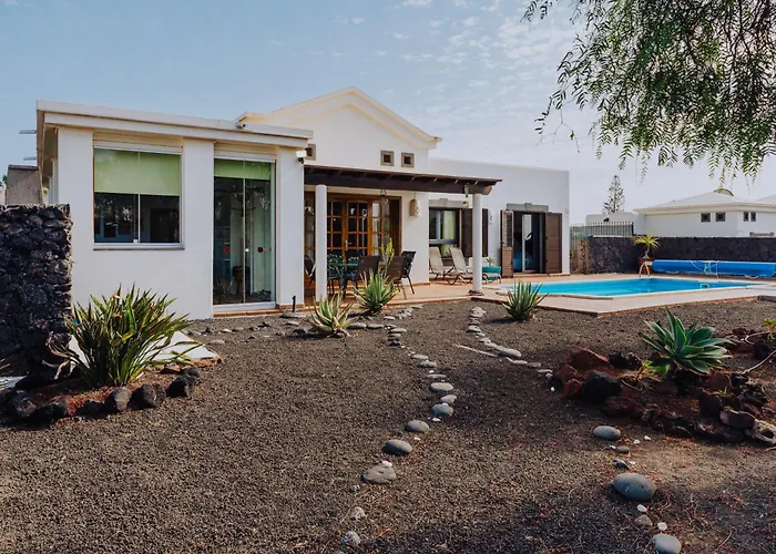 Marina Deluxe & Pool * Πλάγια Μπλάνκα